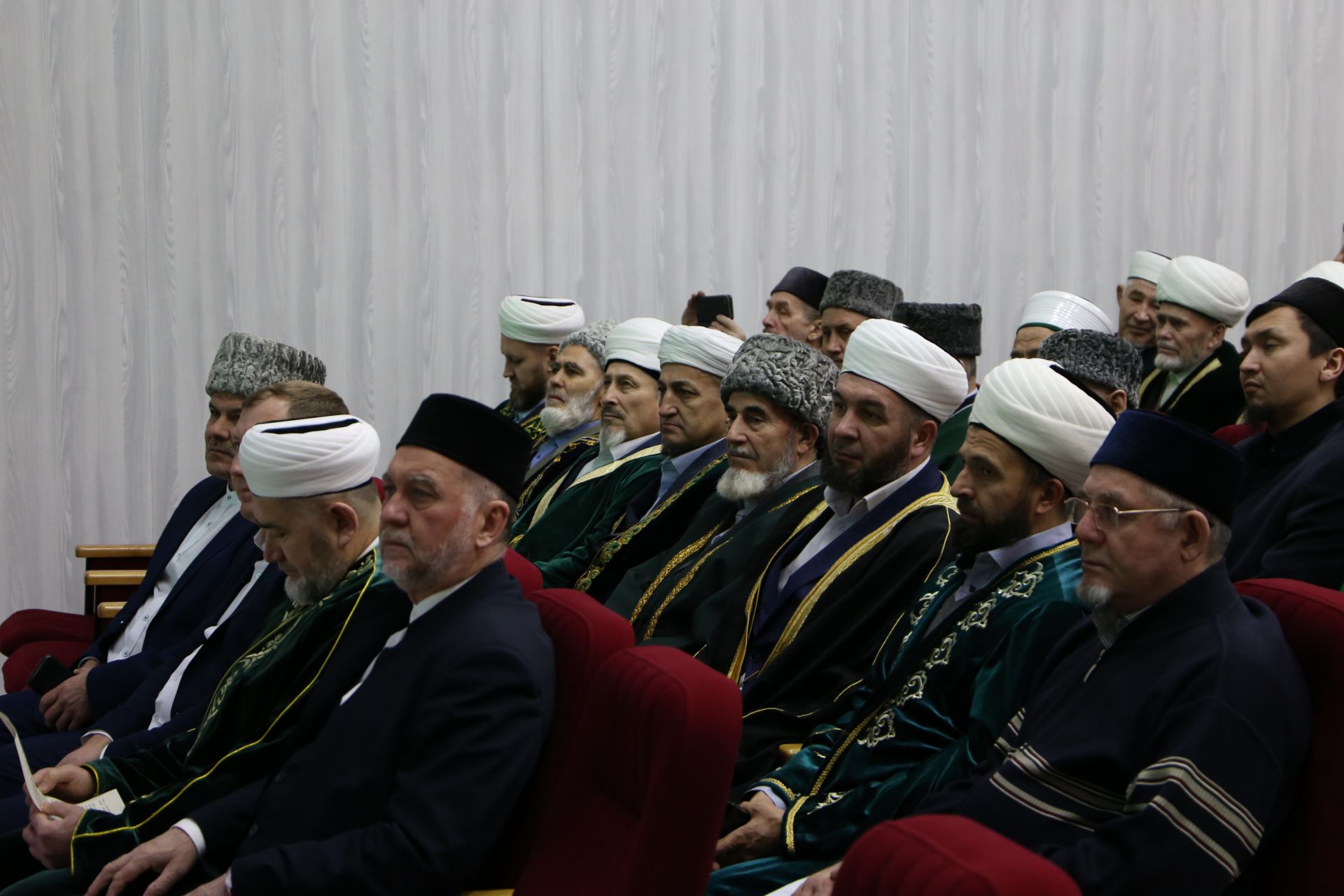 Аксакалы ДУМ РТ побывали на строящейся мечети в Алексеевском и подвели итоги года