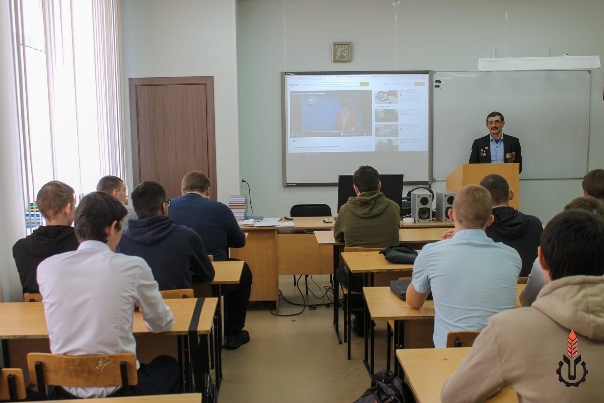 В Алексеевском аграрном колледже отметили День защитника Отечества