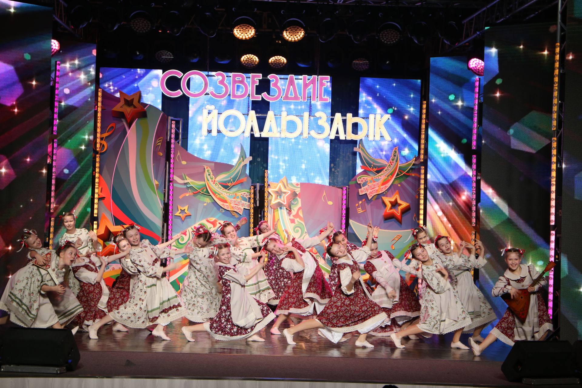 Фоторепортаж: в Алексеевском стартовал зональный этап конкурса «Созвездие–Йолдызлык».