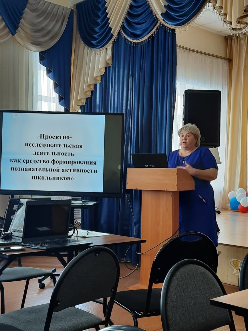 Алексеевские педагоги провели стажировку для директоров школ Алькеевского района