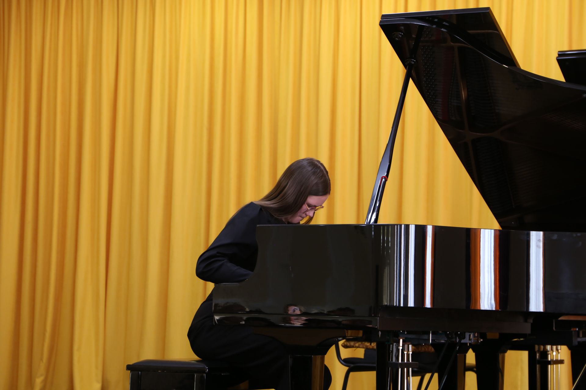 В Алексеевском юные музыканты из Казани провели концерт фортепианной музыки