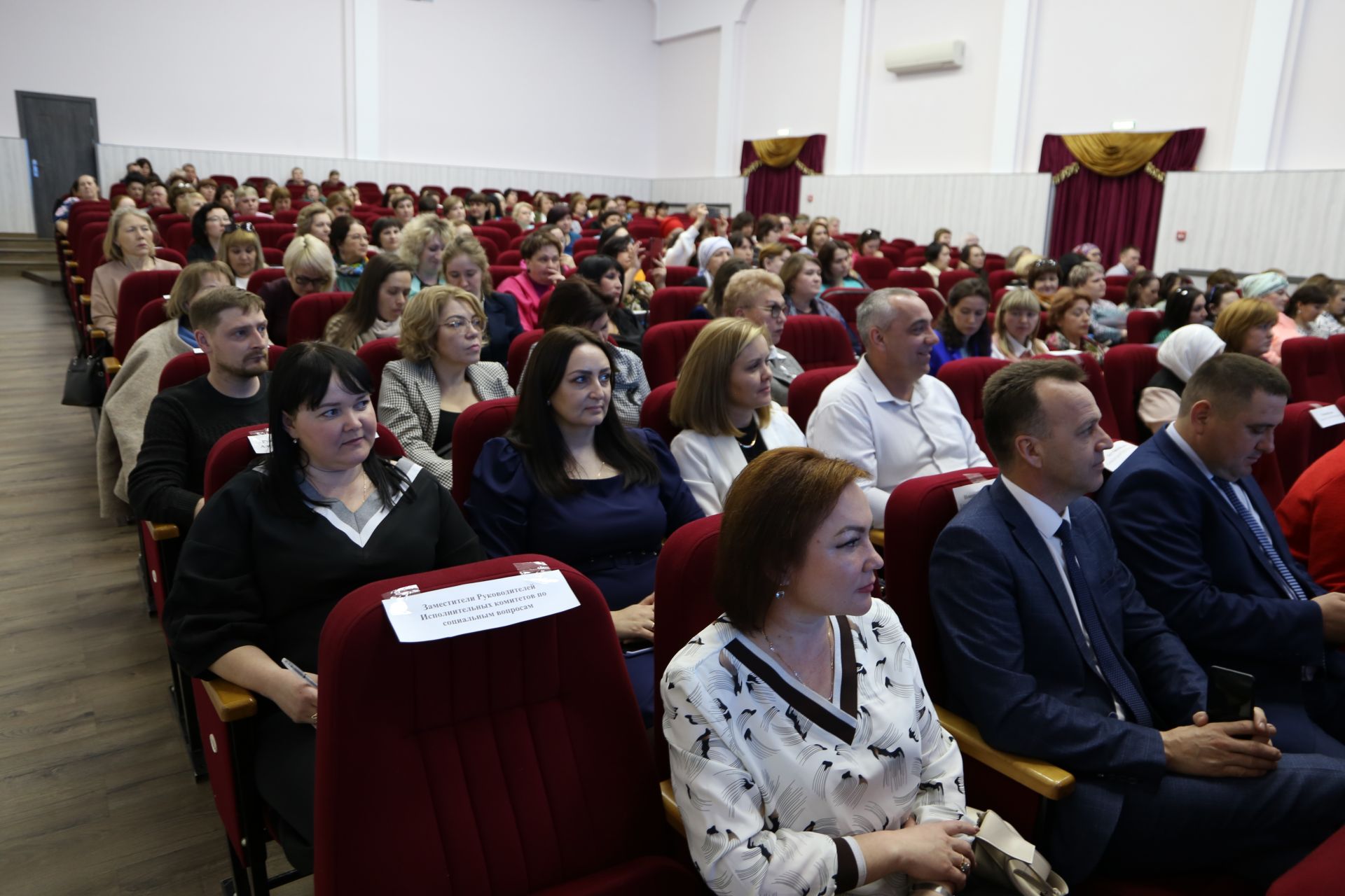 В Алексеевском прошло рабочее совещание с работниками культуры Закамской зоны по достижению показателей эффективности