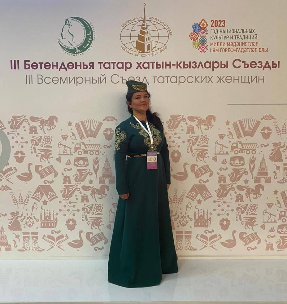 В Казани под эгидой Всемирного конгресса татар совместно с организацией “Ак калфак” состоялся III Всемирный съезд татарских женщин