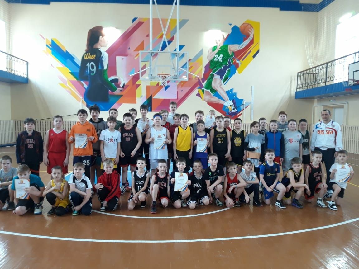 70 алексеевских спортсменов приняло участие в Первенстве спортшколы по баскетболу 3х3