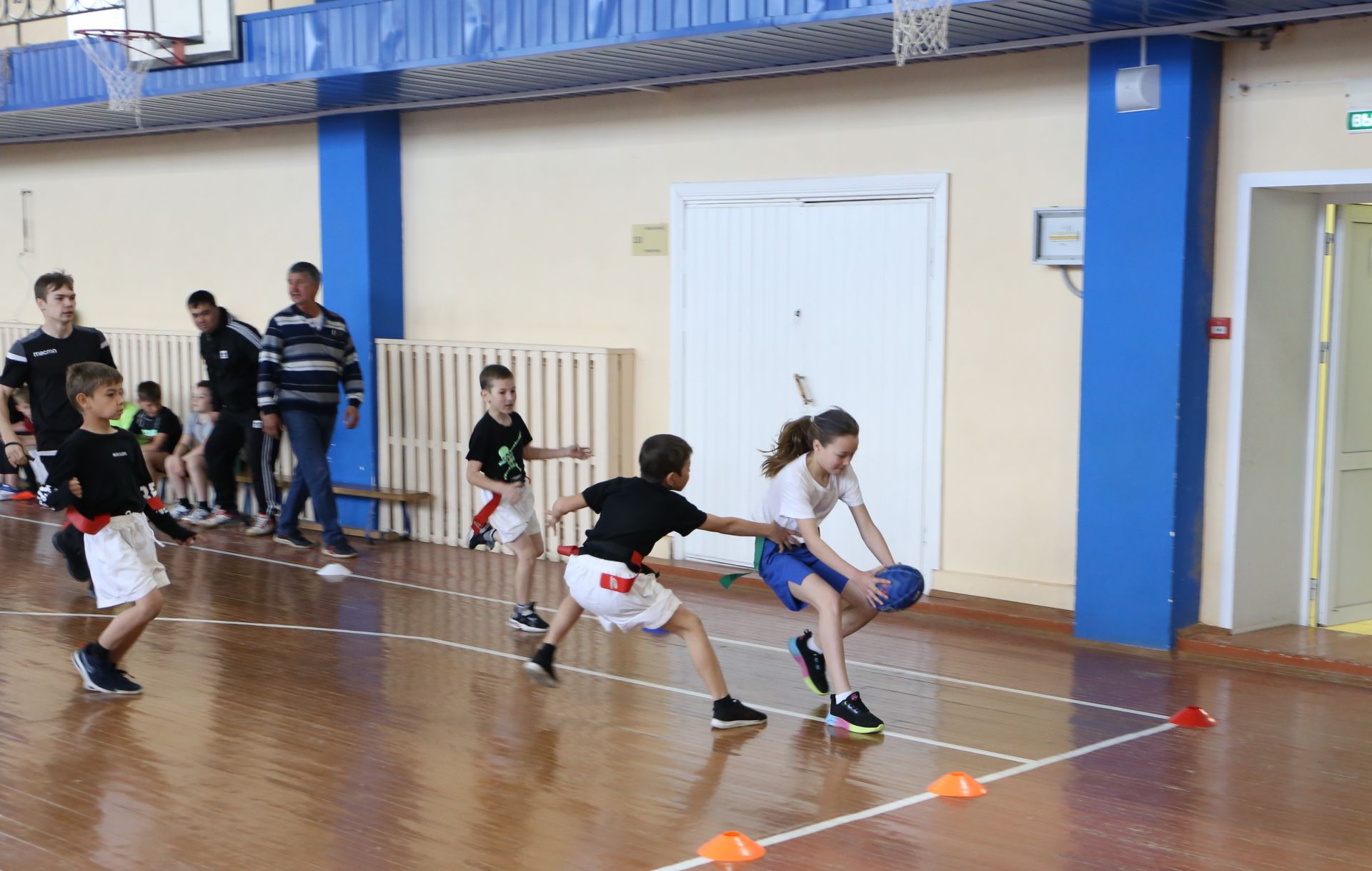 «Будь в игре»: в Алексеевском впервые прошли соревнования по тэг-регби