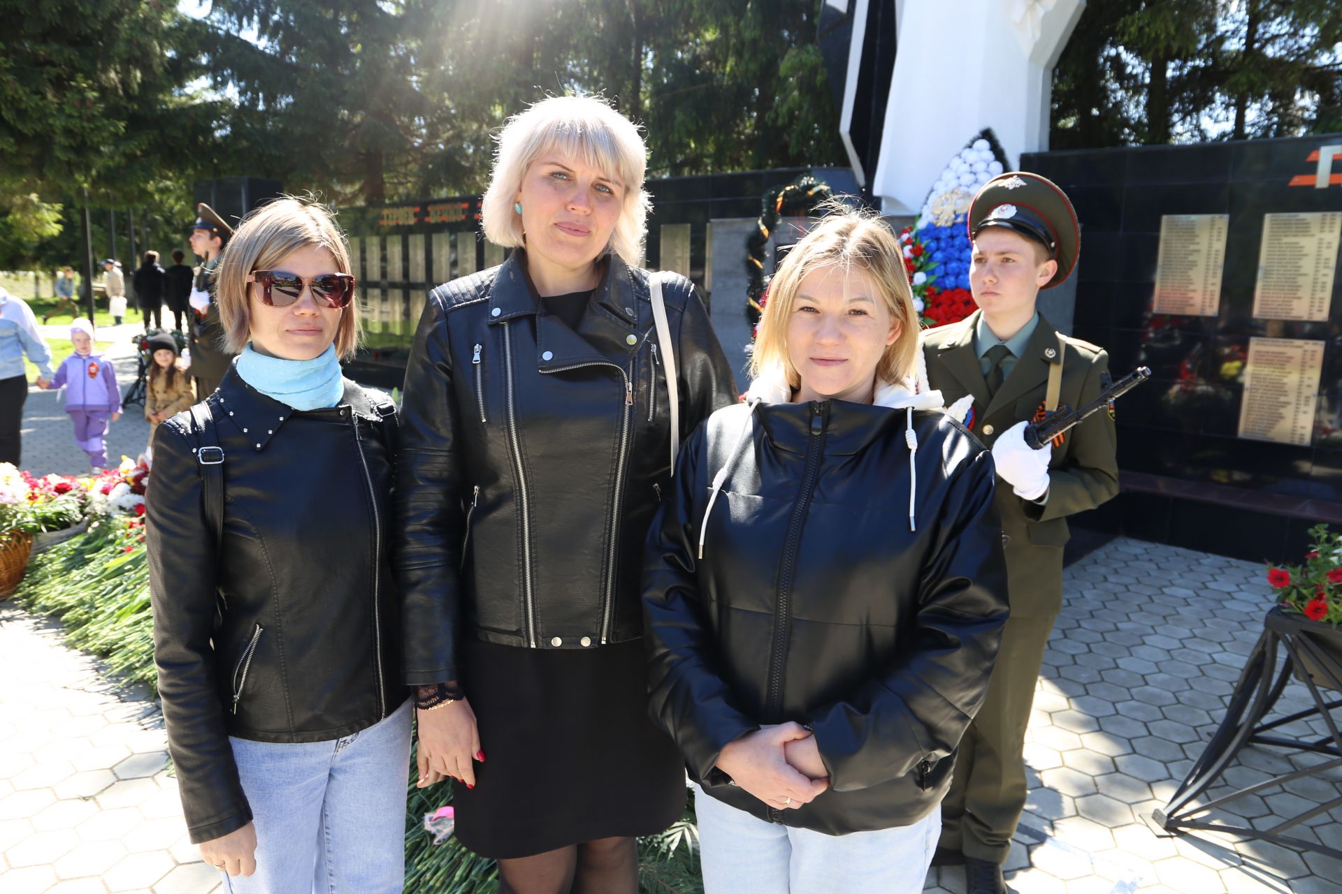 Фоторепортаж: торжественный митинг в Алексеевском в День Победы