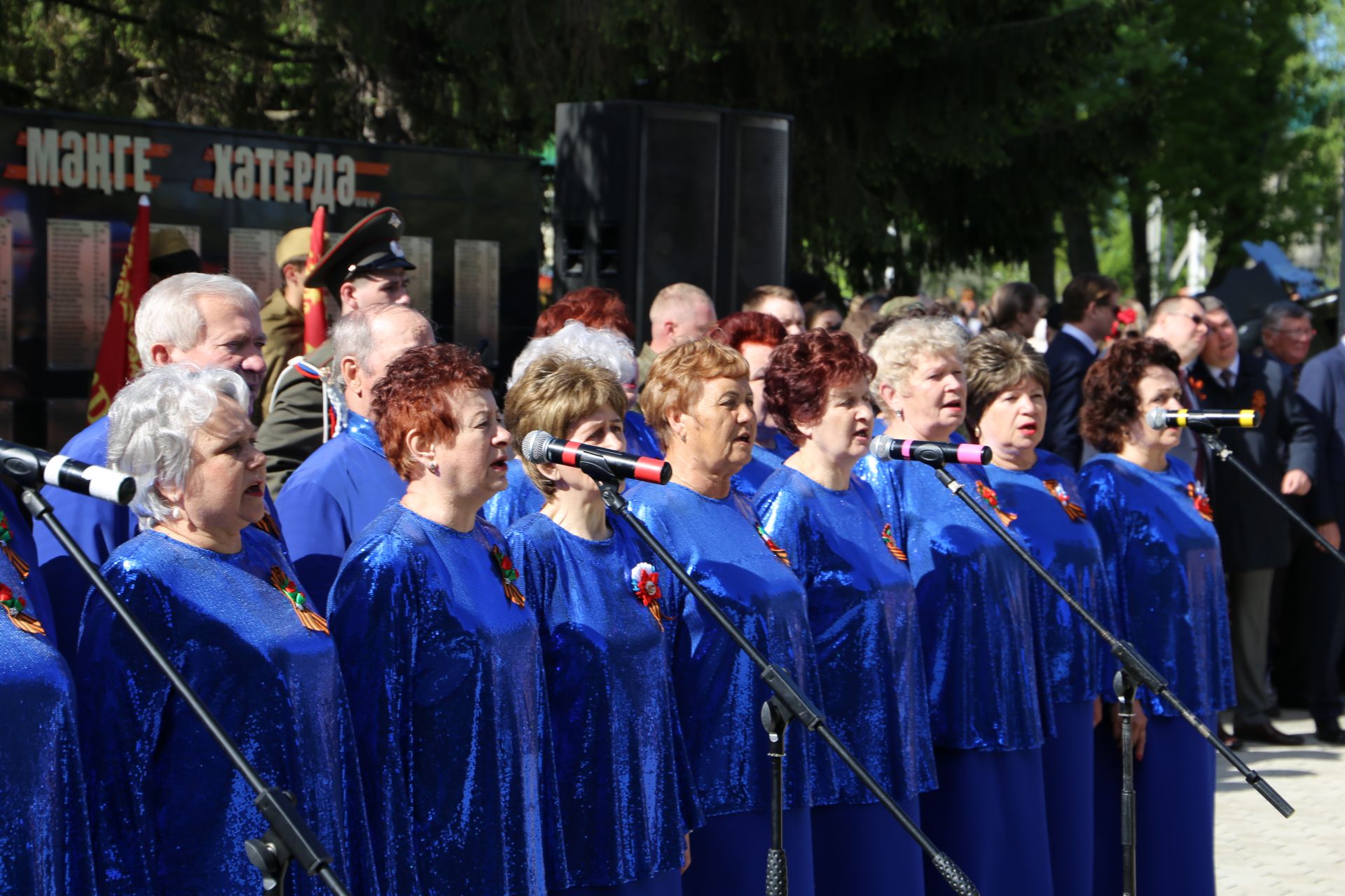 Фоторепортаж: торжественный митинг в Алексеевском в День Победы