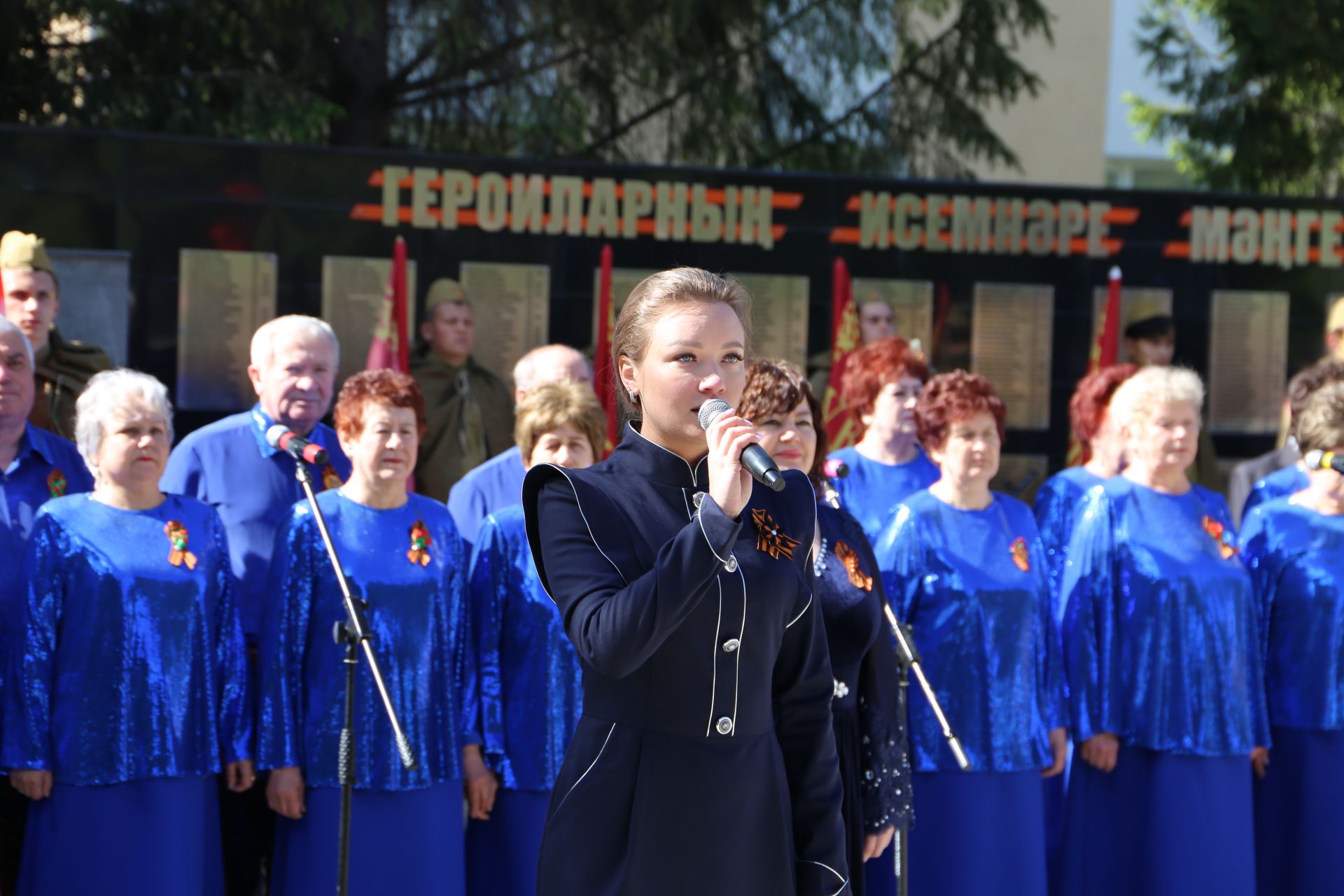 Фоторепортаж: торжественный митинг в Алексеевском в День Победы