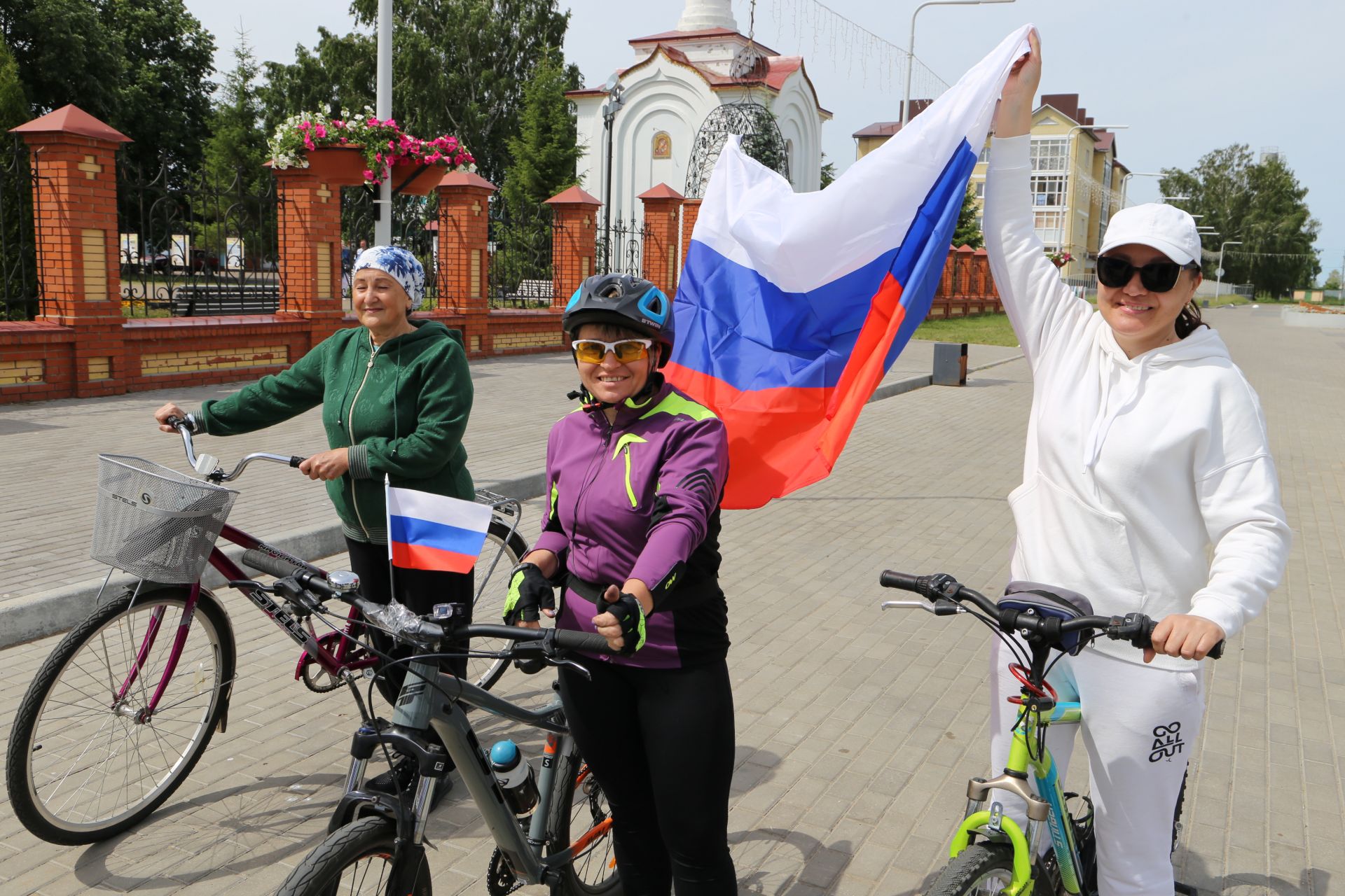 В День России около сотни алексеевцев приняло участие в велопробеге