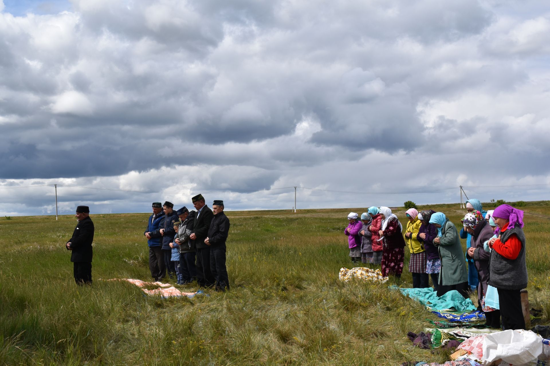 Жители Нижних Тиган помолились о ниспослании дождя