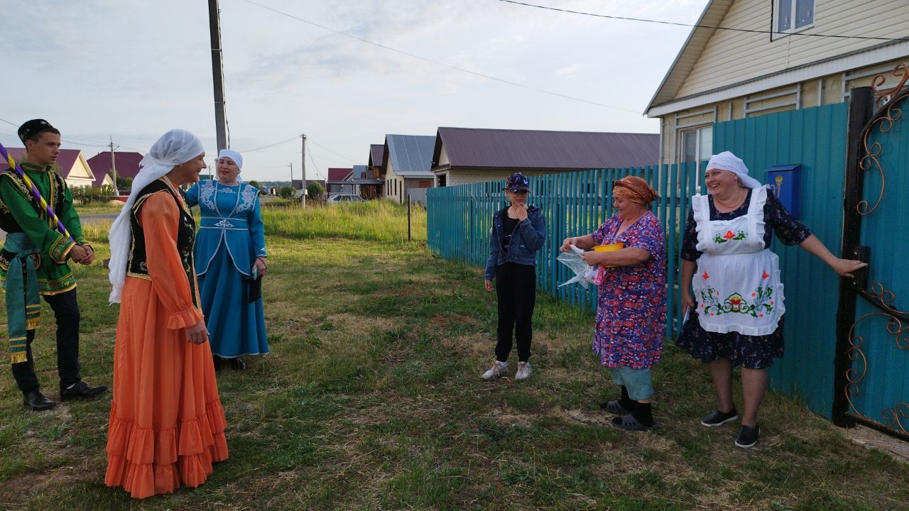 В Алексеевском прошёл традиционный сбор подарков на Сабантуй