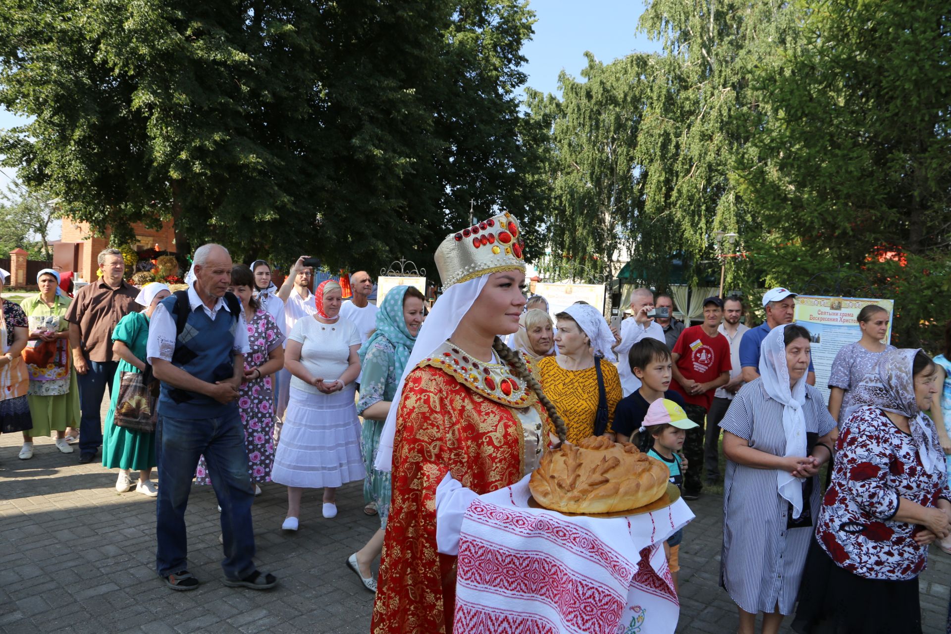 Фоторепортаж: в Алексеевском проходит XXI фестиваль колокольного звона «Алексеевские перезвоны – 2023»