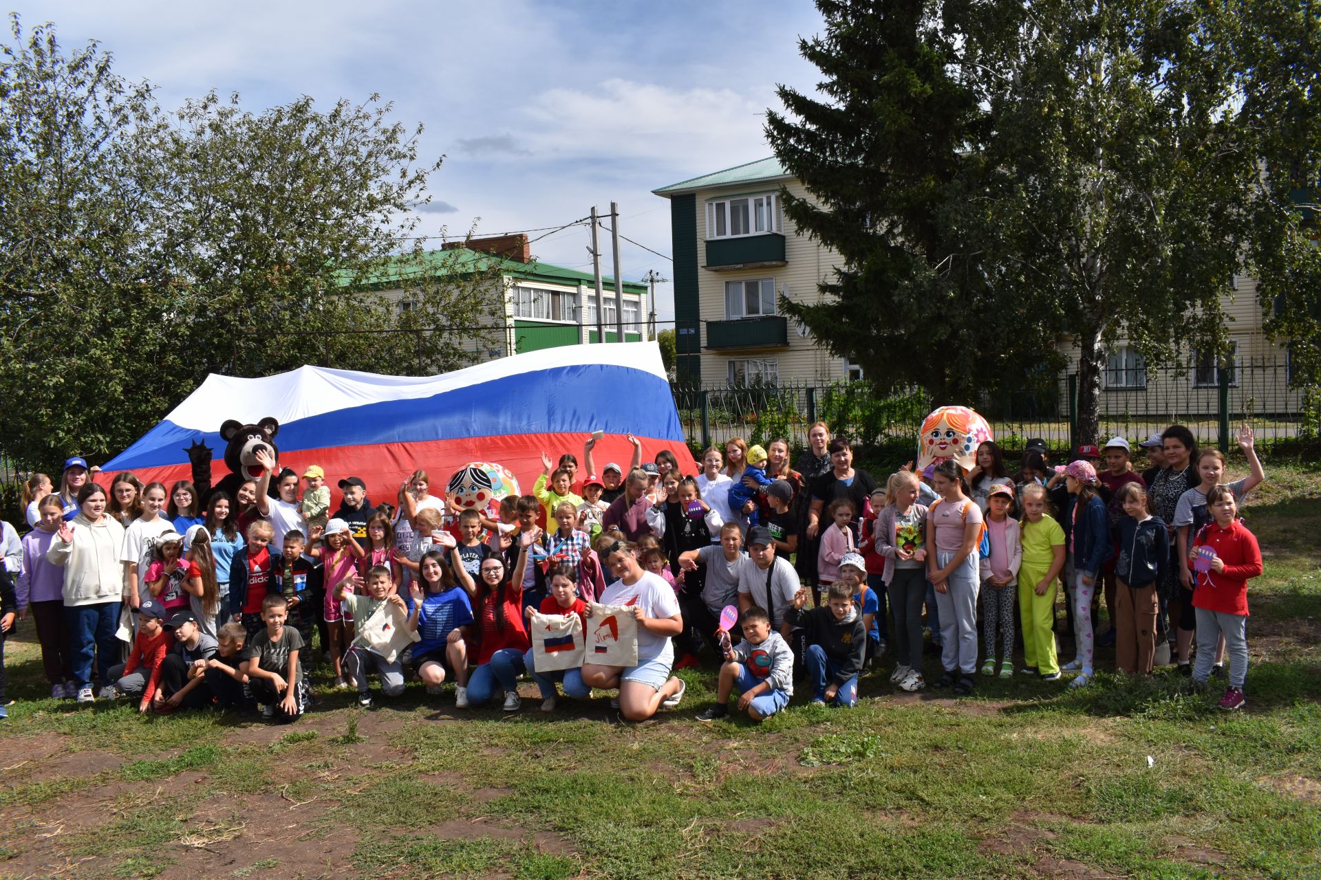 В Алексеевском прошло мероприятие ко дню Флага Россиийской Федерации