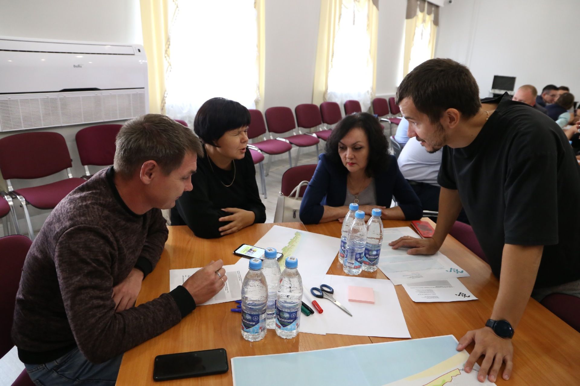 В Алексеевском состоялось первое общественное обсуждение концепции развития набережной реки Камы