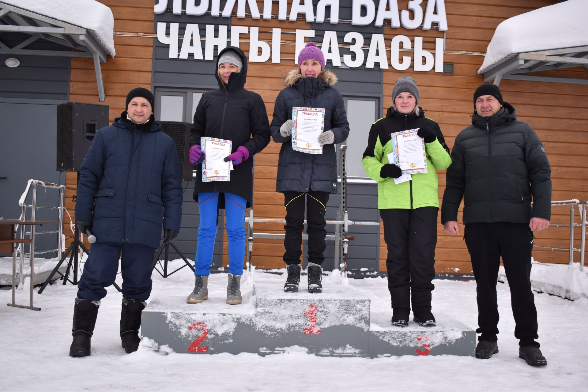 На лыжной базе прошли соревнования памяти Валерия Сергеева