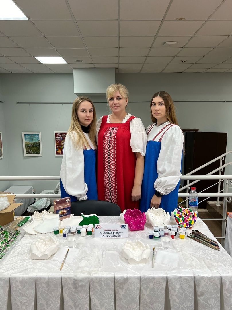 Алексеевский молодёжный центр «СинЭнергия» провёл мастер-класс в Казани