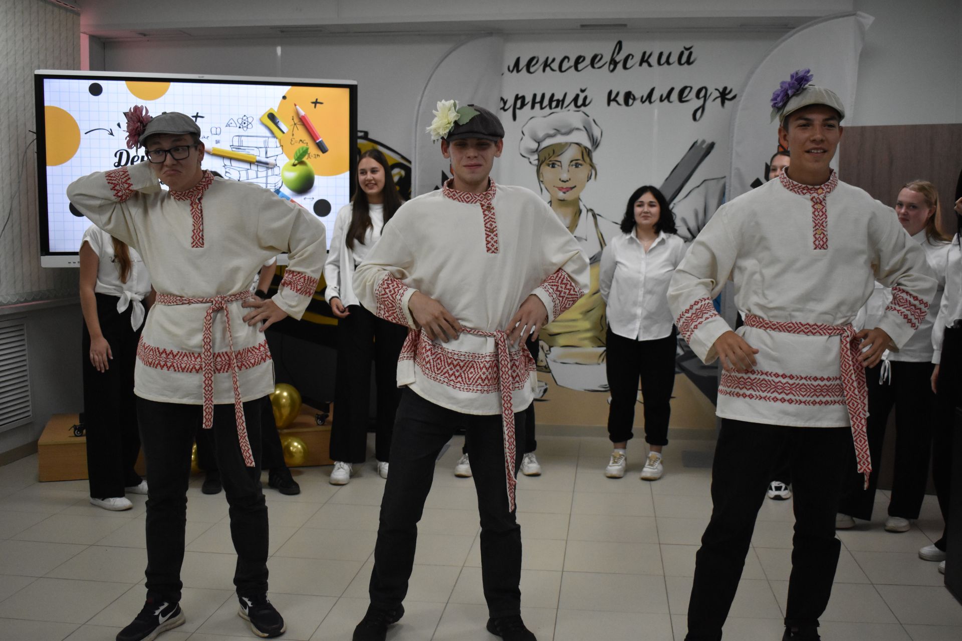 В Алексеевском аграрном колледже с размахом отметили сразу три важных праздника