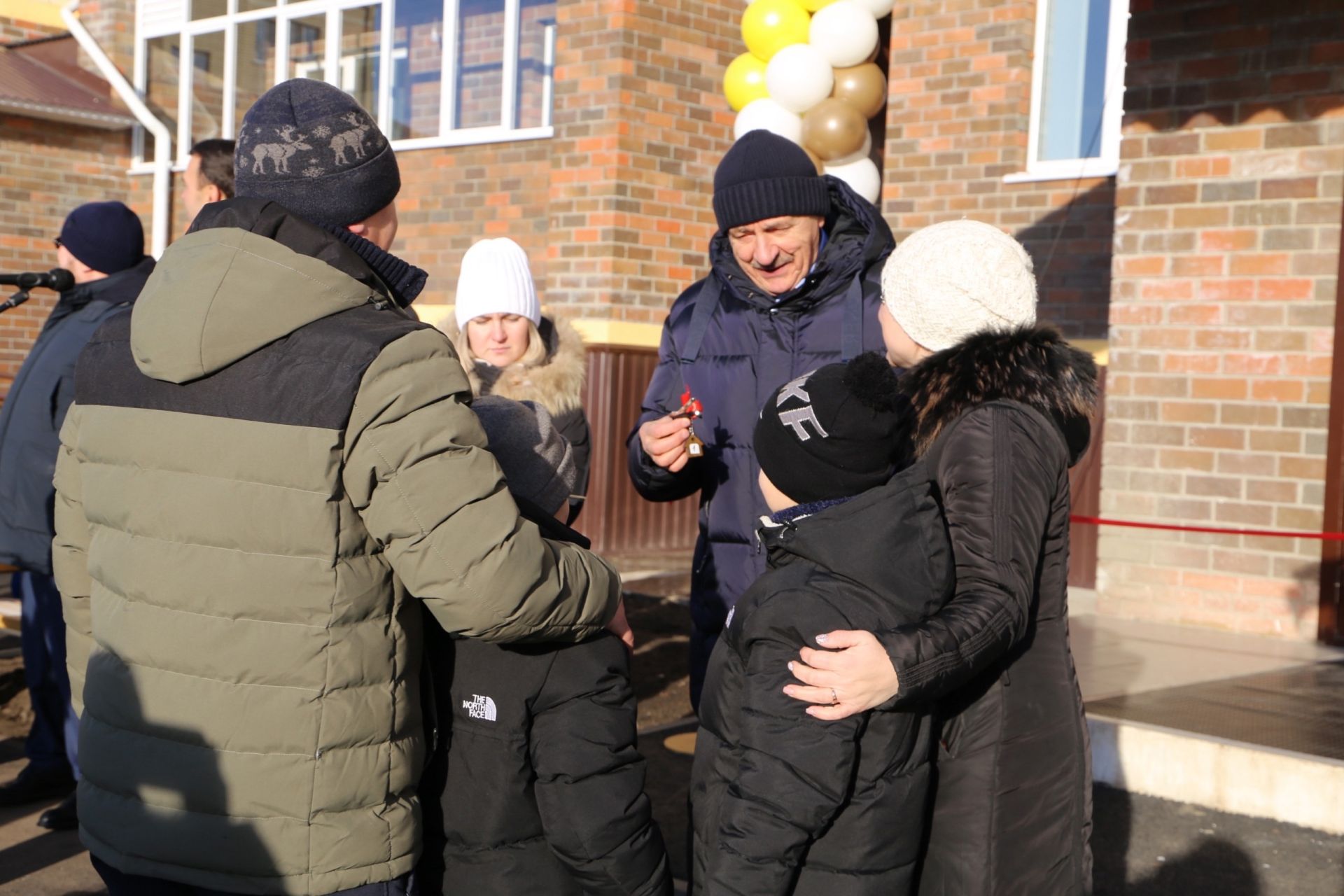 В Алексеевском районе 24 семьи получили ключи от нового жилья