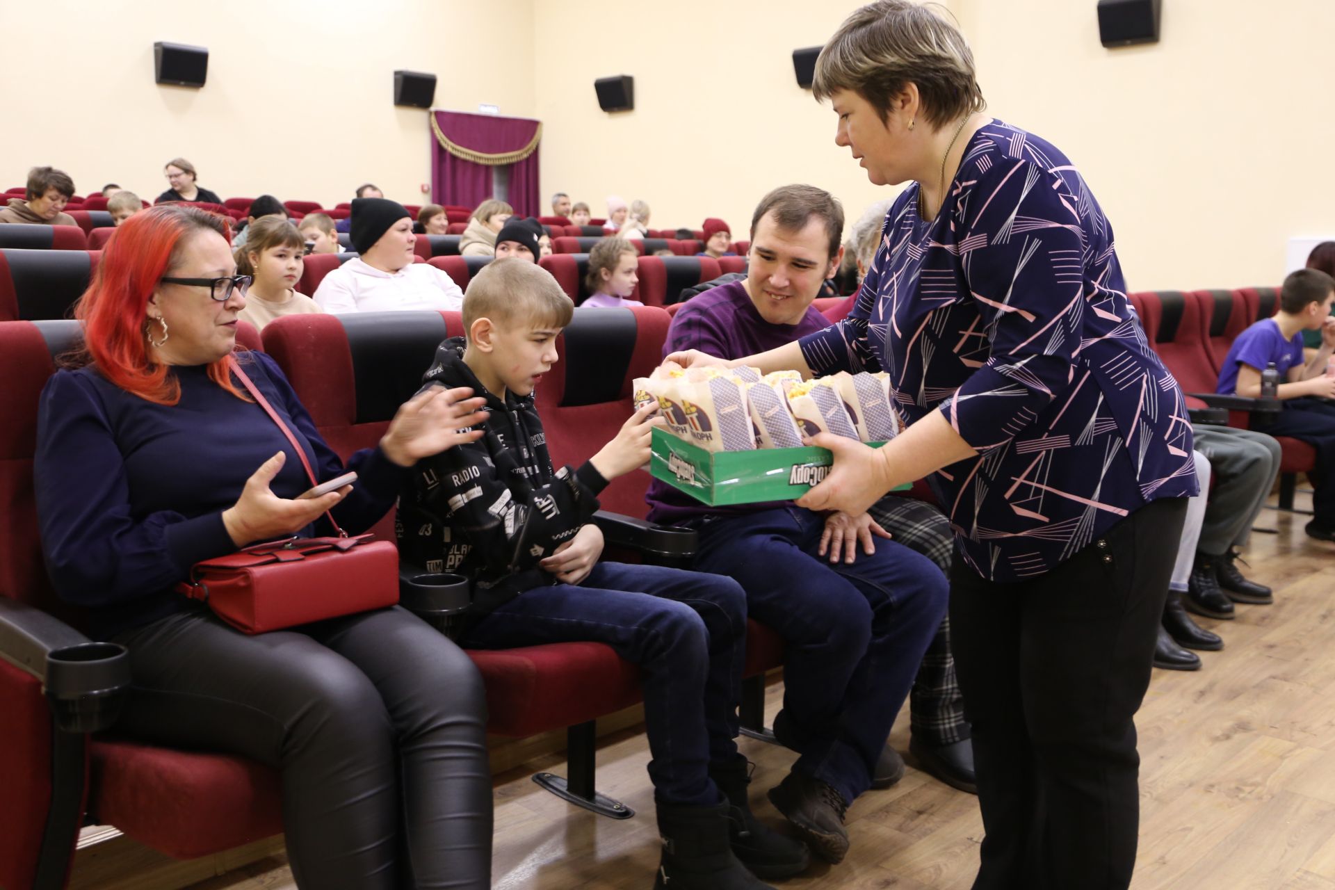 Декада инвалидов в Алексеевском началась с праздника для детей