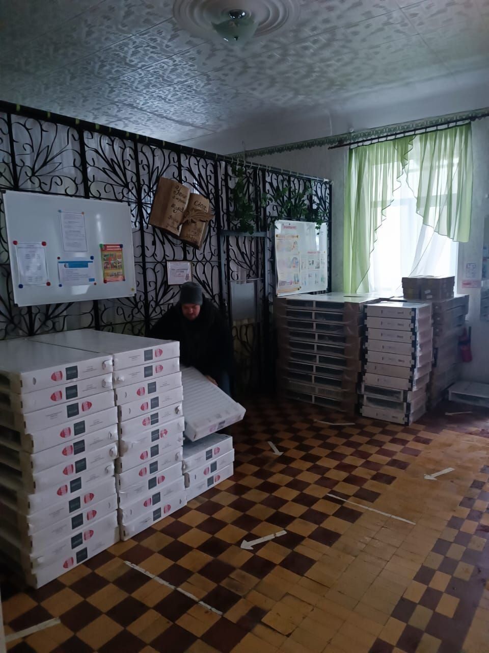 Глава Алексеевского района доставил очередную партию гуманитарного груза в Лисичанск