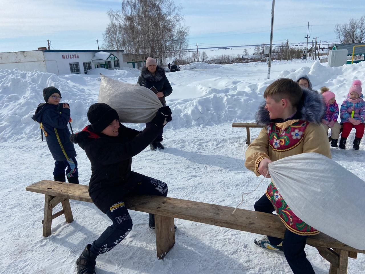 В Ялкынском сельском поселении отметили масленицу
