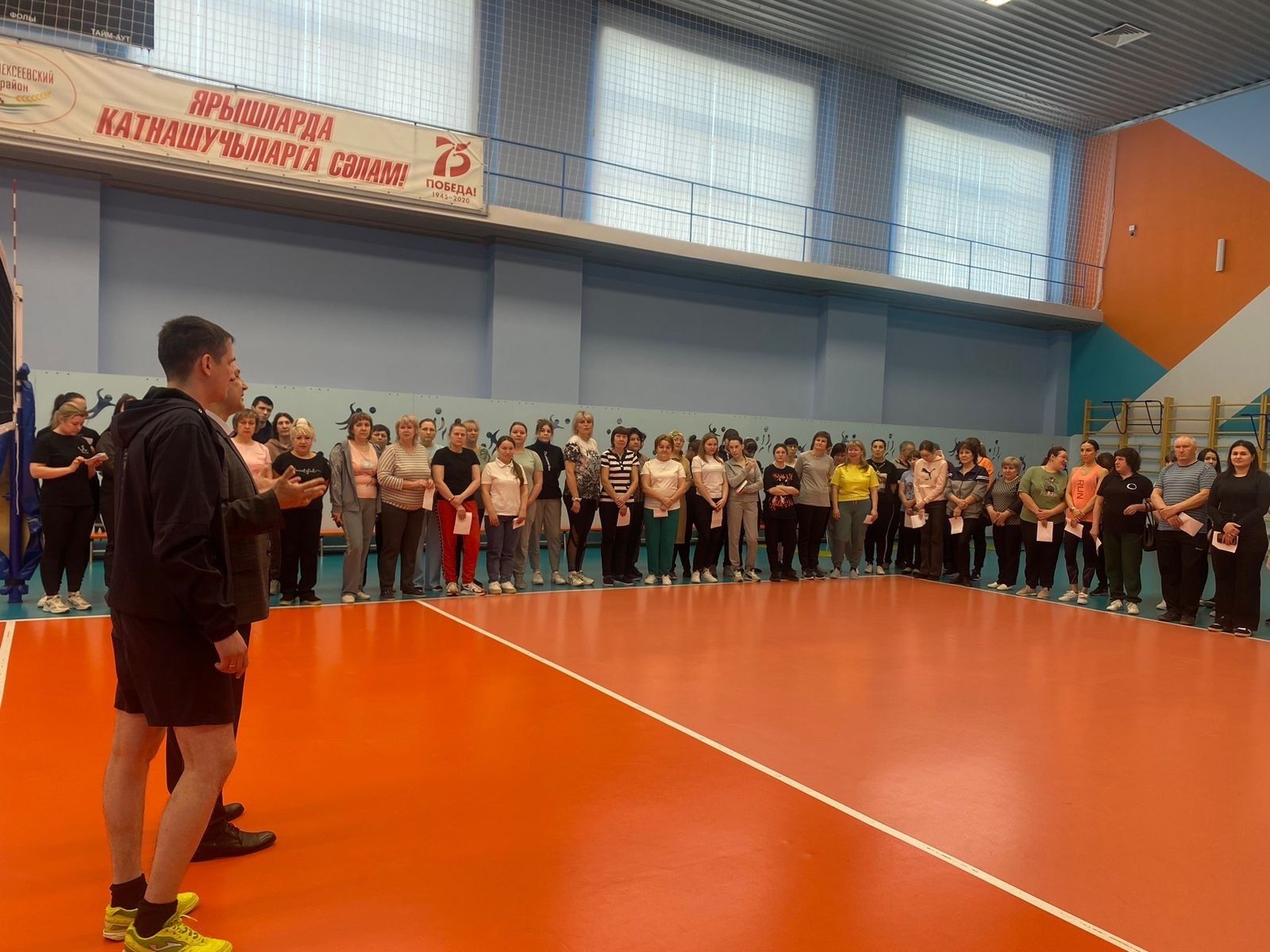 В Алексеевском нормы ГТО сдают как молодежь, так и старшее поколение