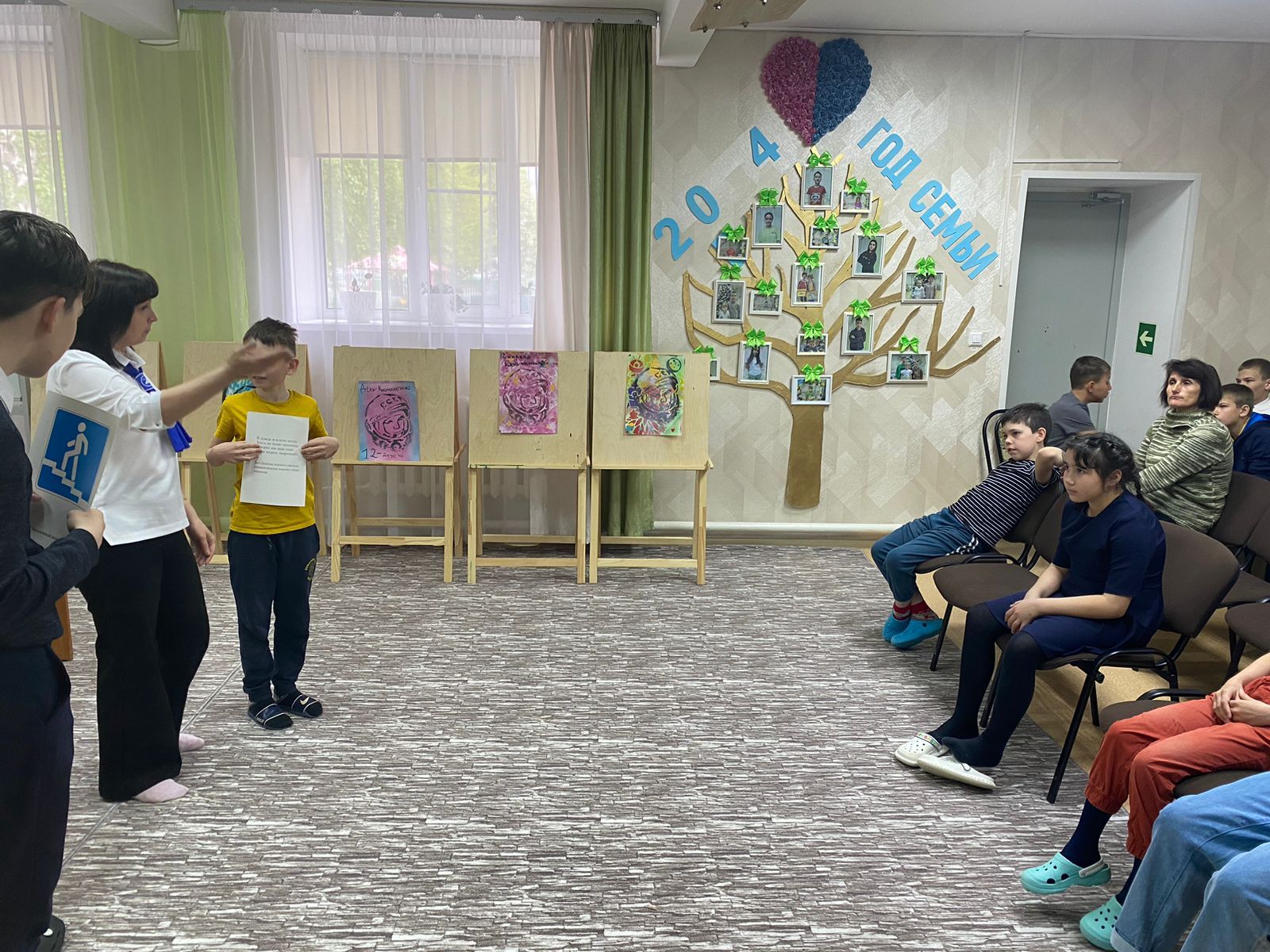 В приюте «Забота» прошло занятие под названием «Осторожно, пешеход!»