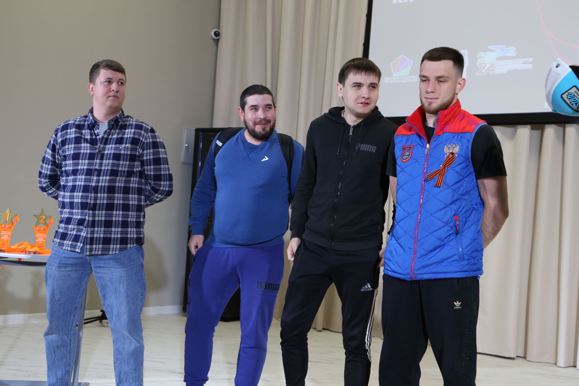 В Алексеевском прошли первые соревнования по фиджитал-спорту