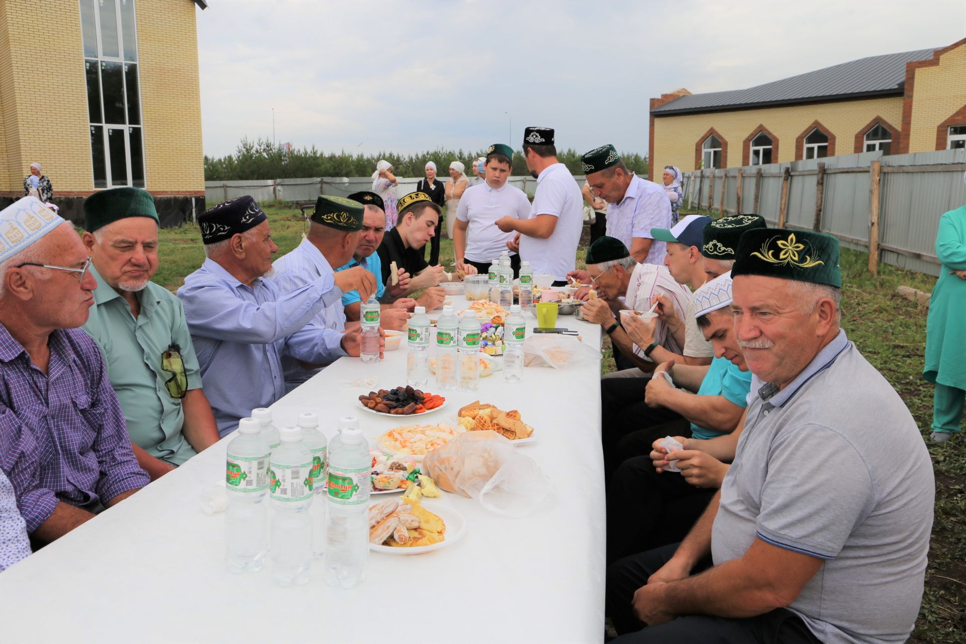 В мечети «Альфат» отпраздновали Курбан-байрам