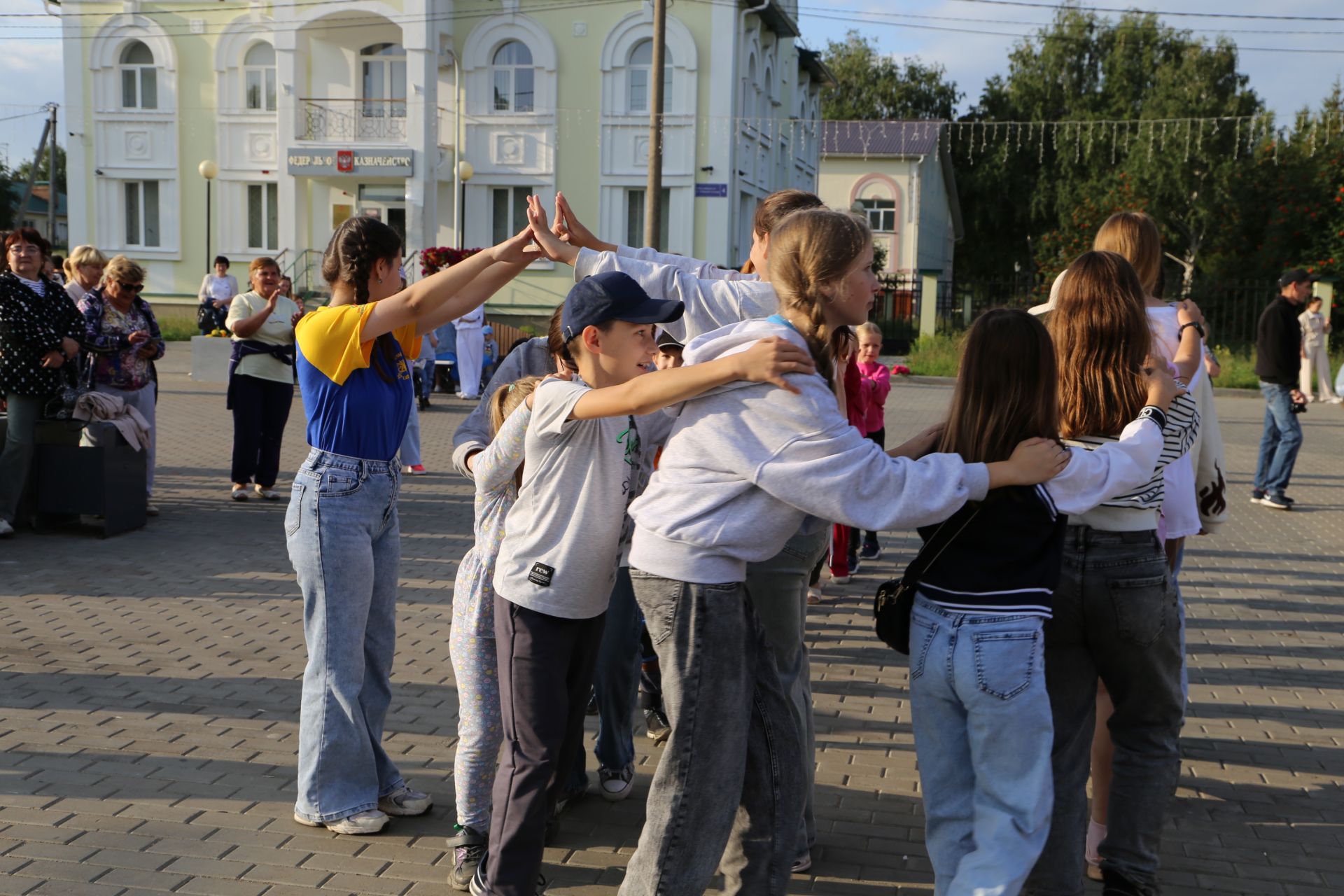 В Алексеевском отметили День флага