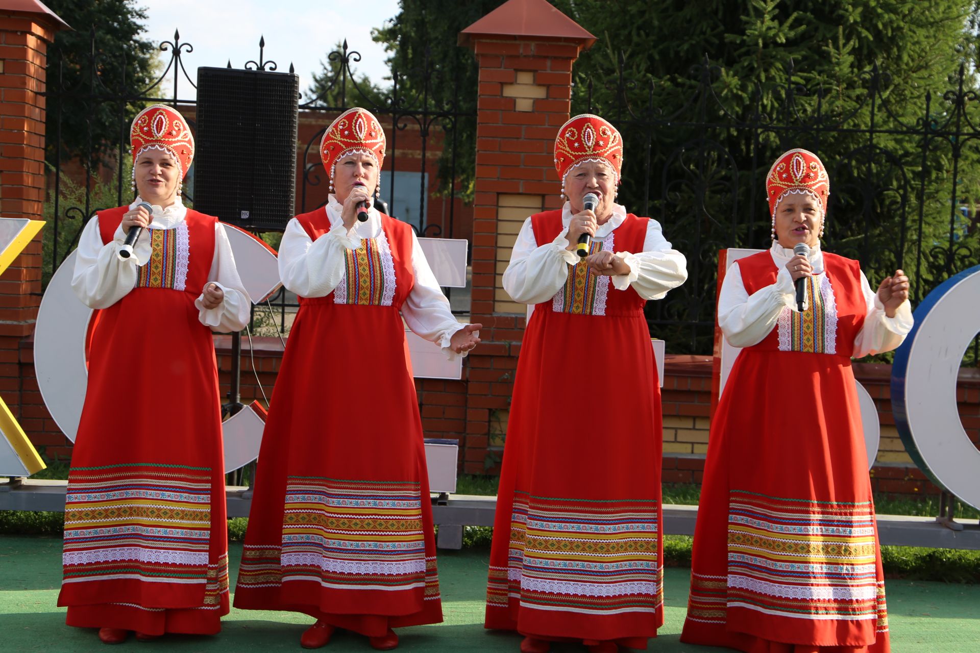 В Алексеевском отметили День флага