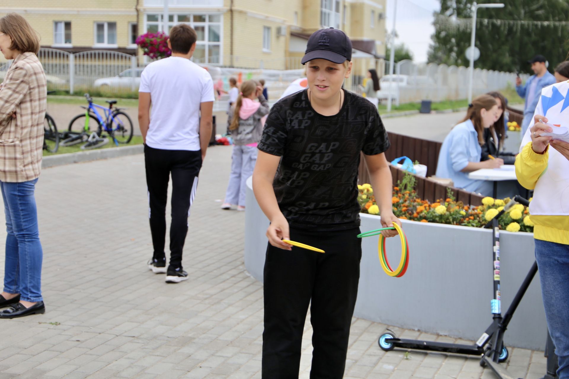 «Лето во дворах»: спортивный праздник в Алексеевском