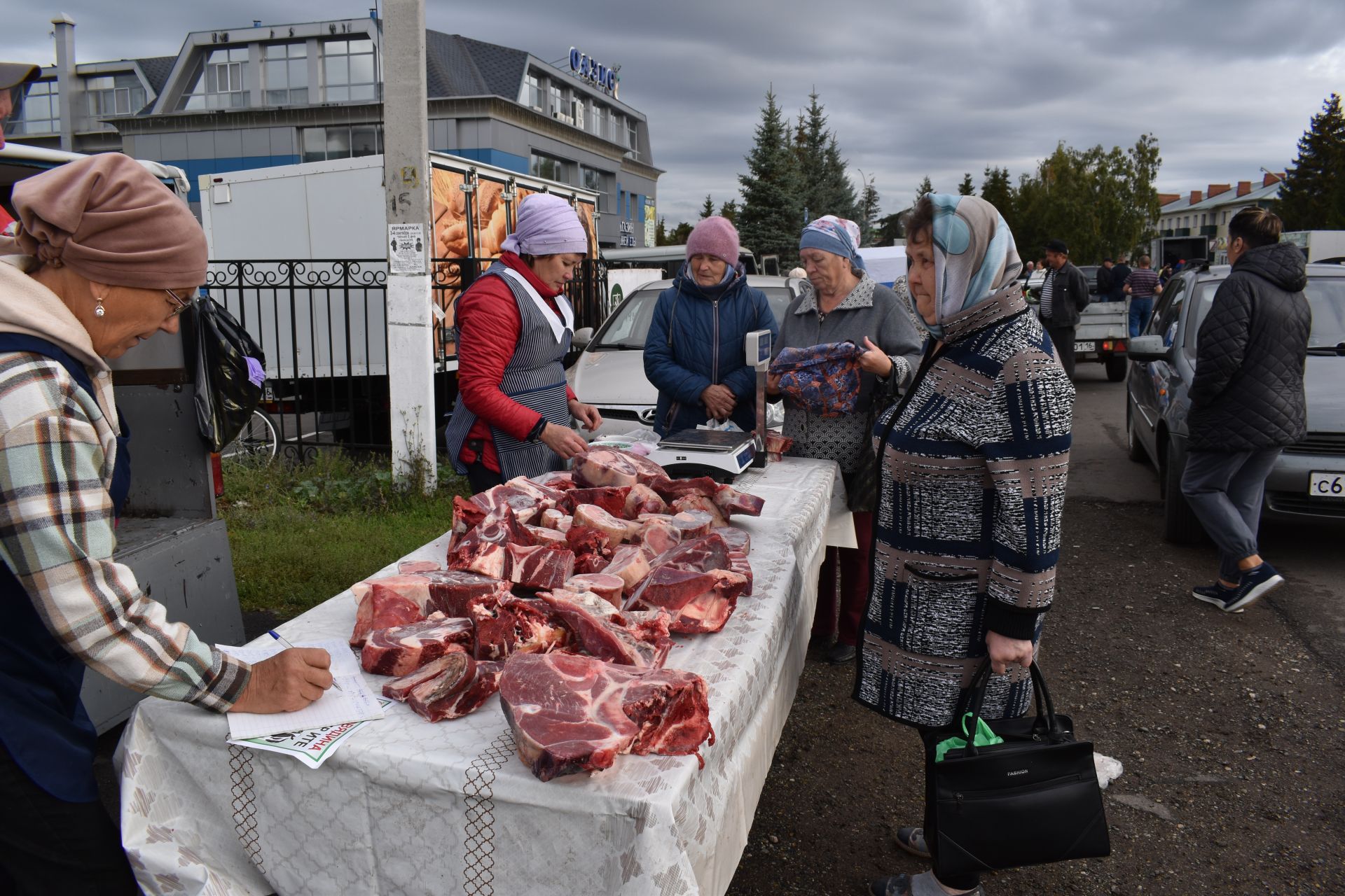 В Алексеевском стартовали осенние сельскохозяйственные ярмарки