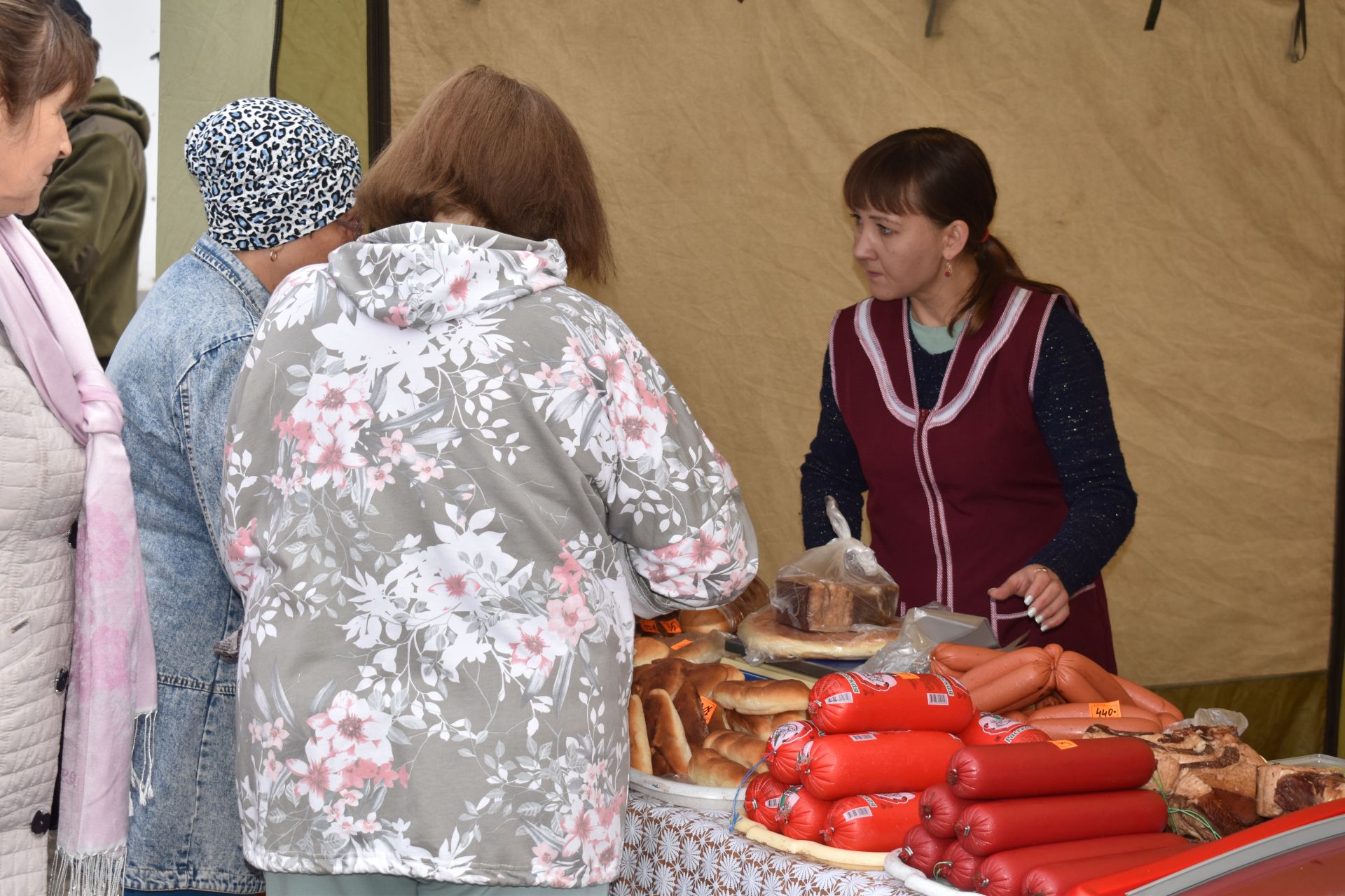 В Алексеевском стартовали осенние сельскохозяйственные ярмарки