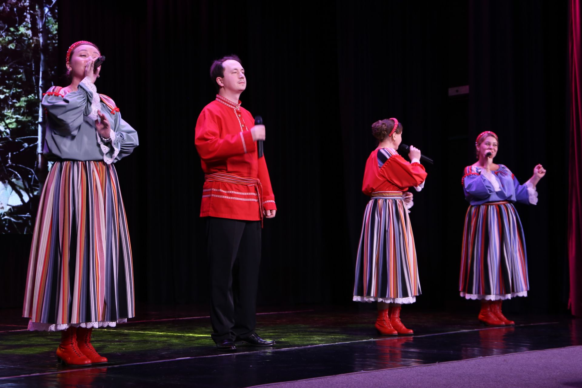 В Алексеевском официально открыли Год героев