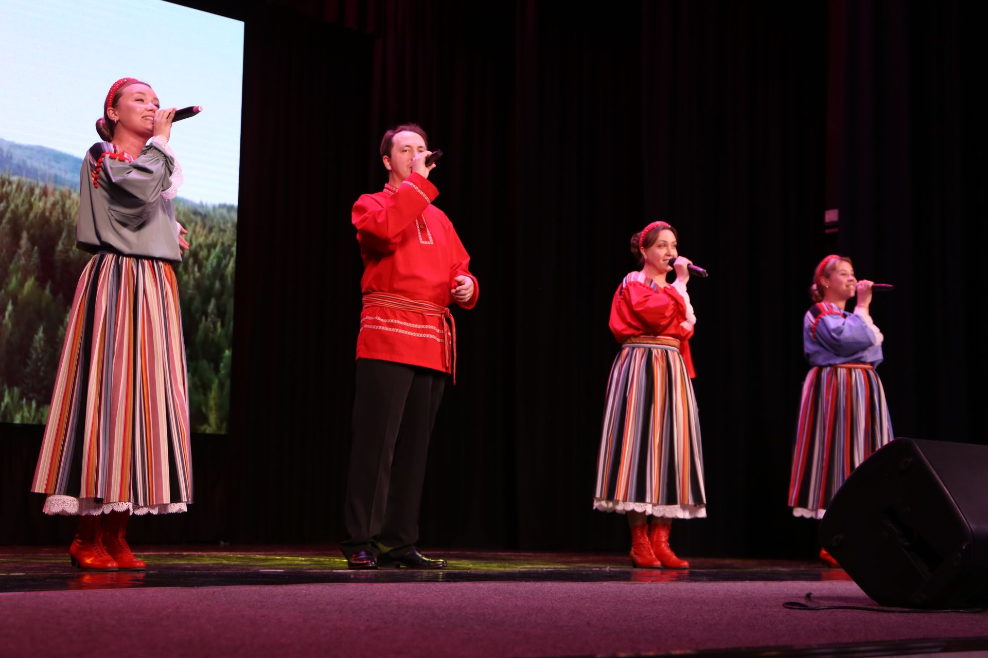 В Алексеевском официально открыли Год героев