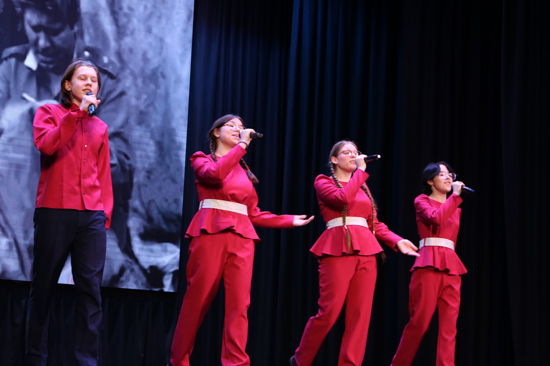 В Алексеевском официально открыли Год героев