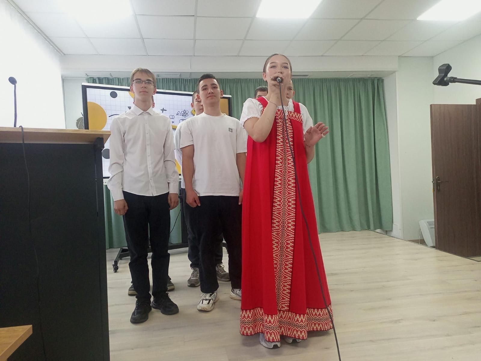В Алексеевском аграрном колледже отметили День учителя и День СПО