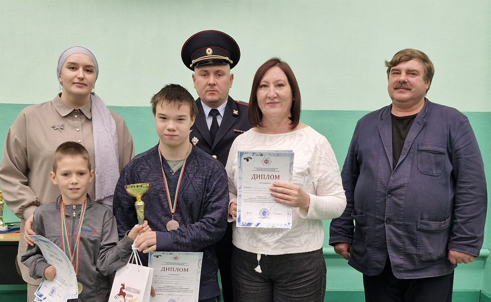 В Алексеевском районе прошли зональные соревнования по простейшим автомоделям