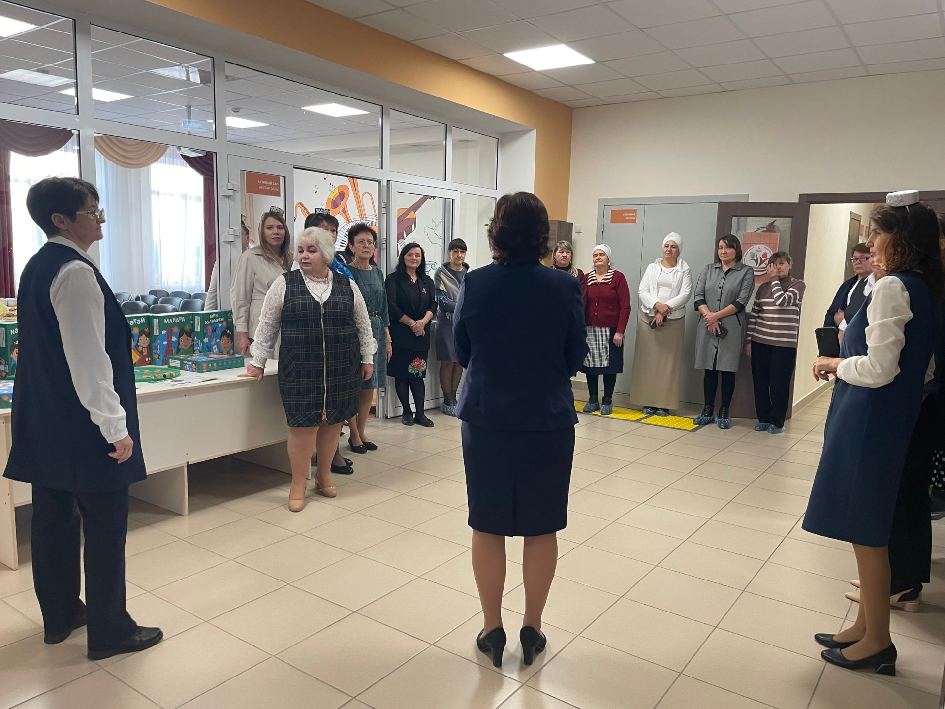 Зональный семинар для учителей родного языка и литературы прошел в Большетиганской школе