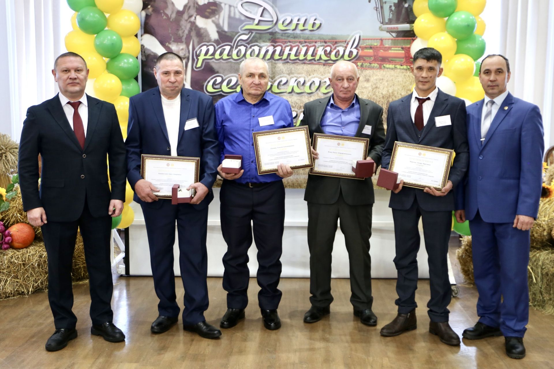 В Алексеевском районе чествовали передовиков агропромышленного комплекса