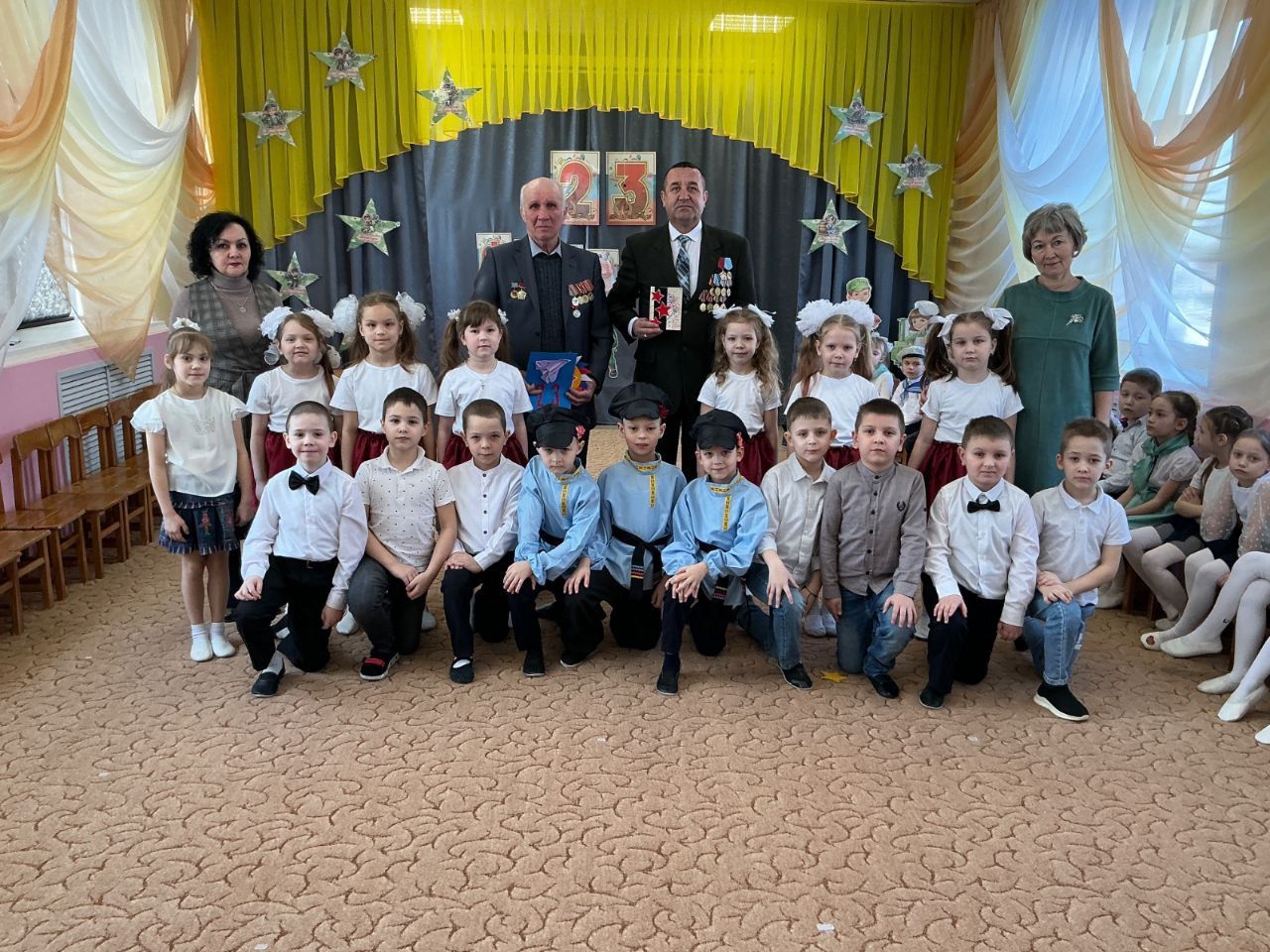 «День защитника Отечества: встреча поколений в детском саду»