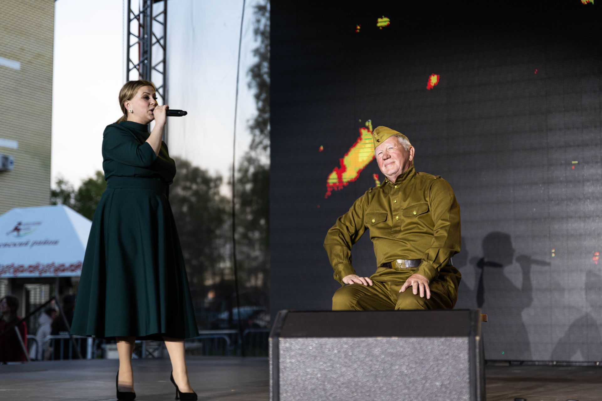 День Победы в Алексеевском завершился концертом и праздничным салютом