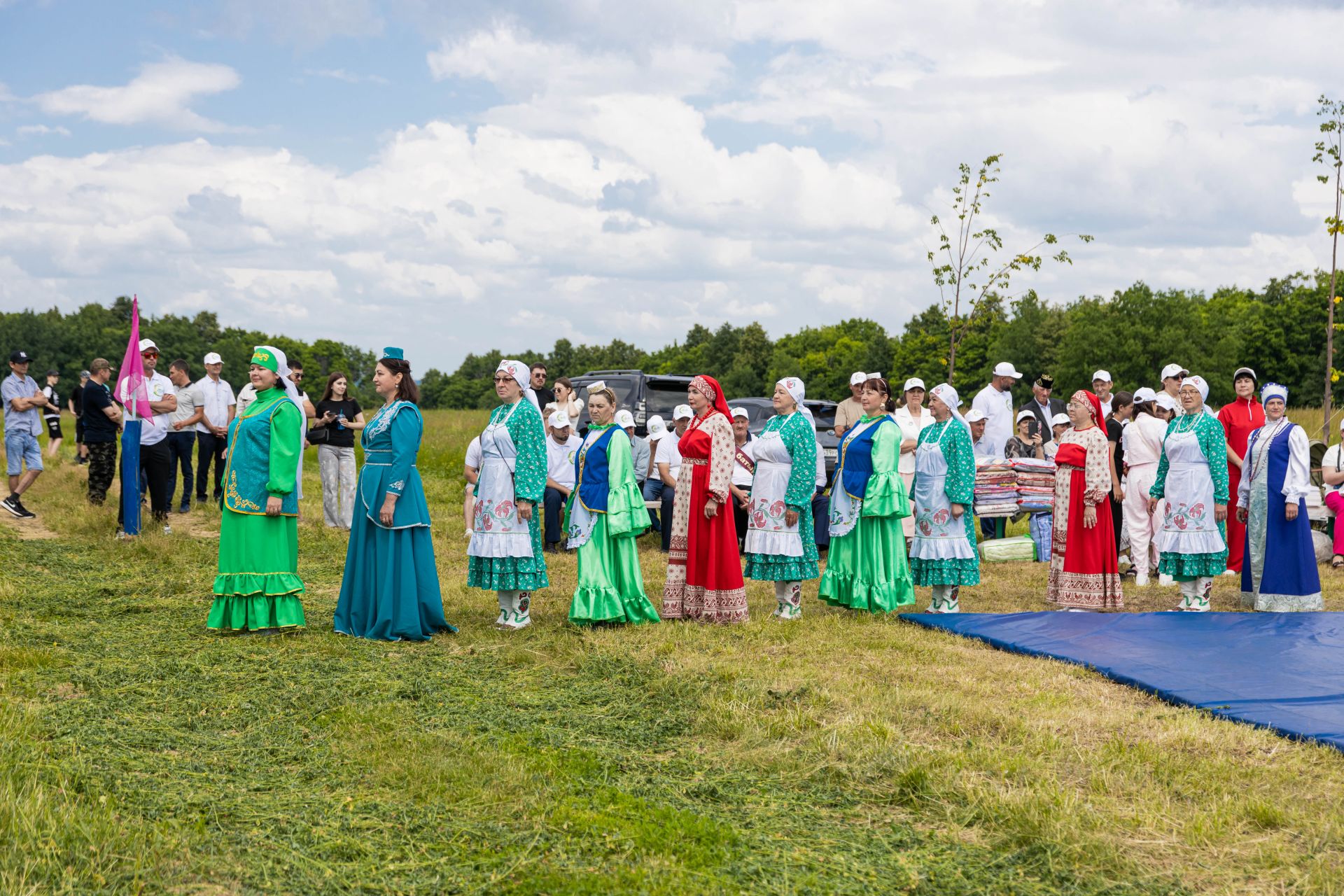 В Мокрых Курналях отметили День села