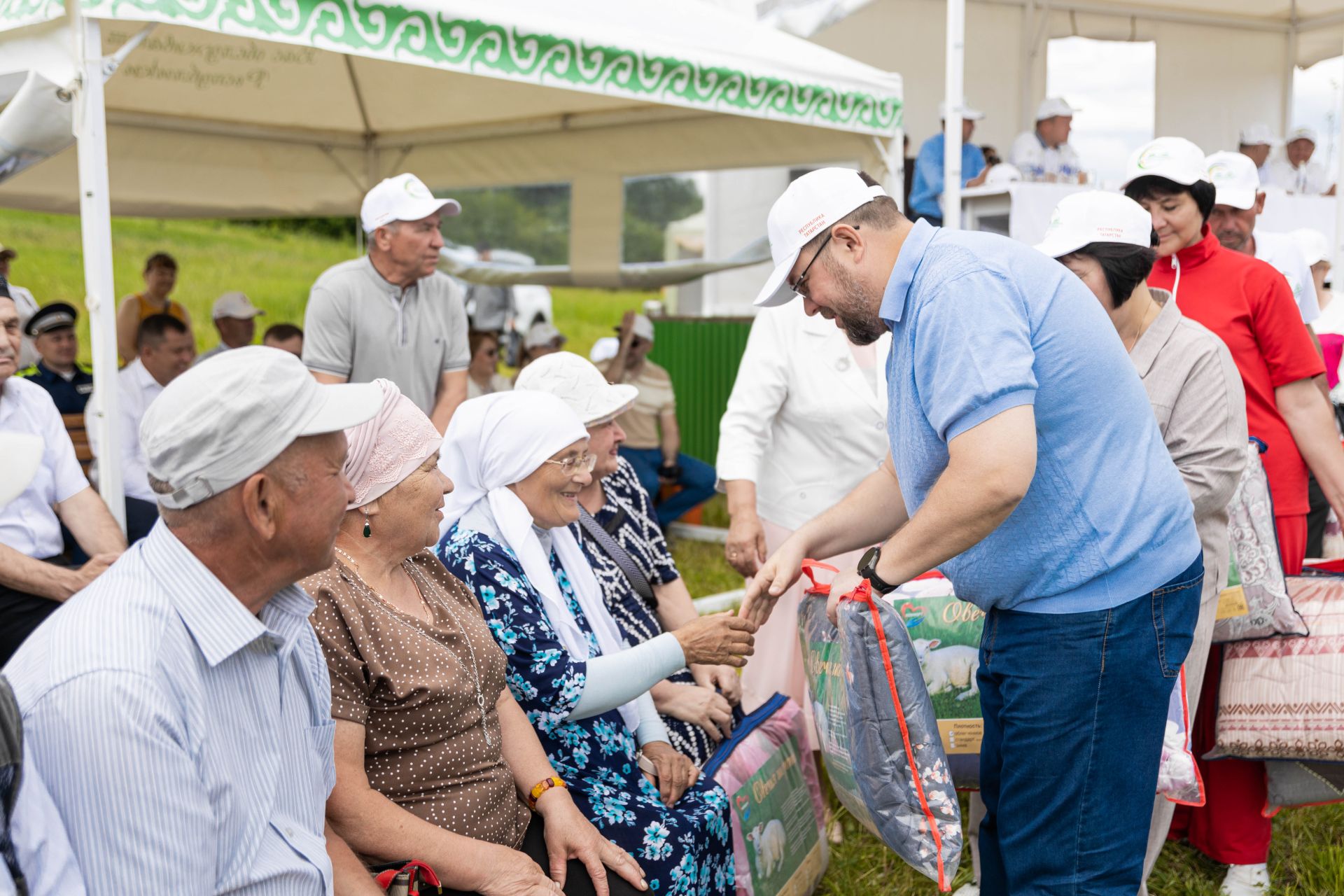 В Мокрых Курналях отметили День села