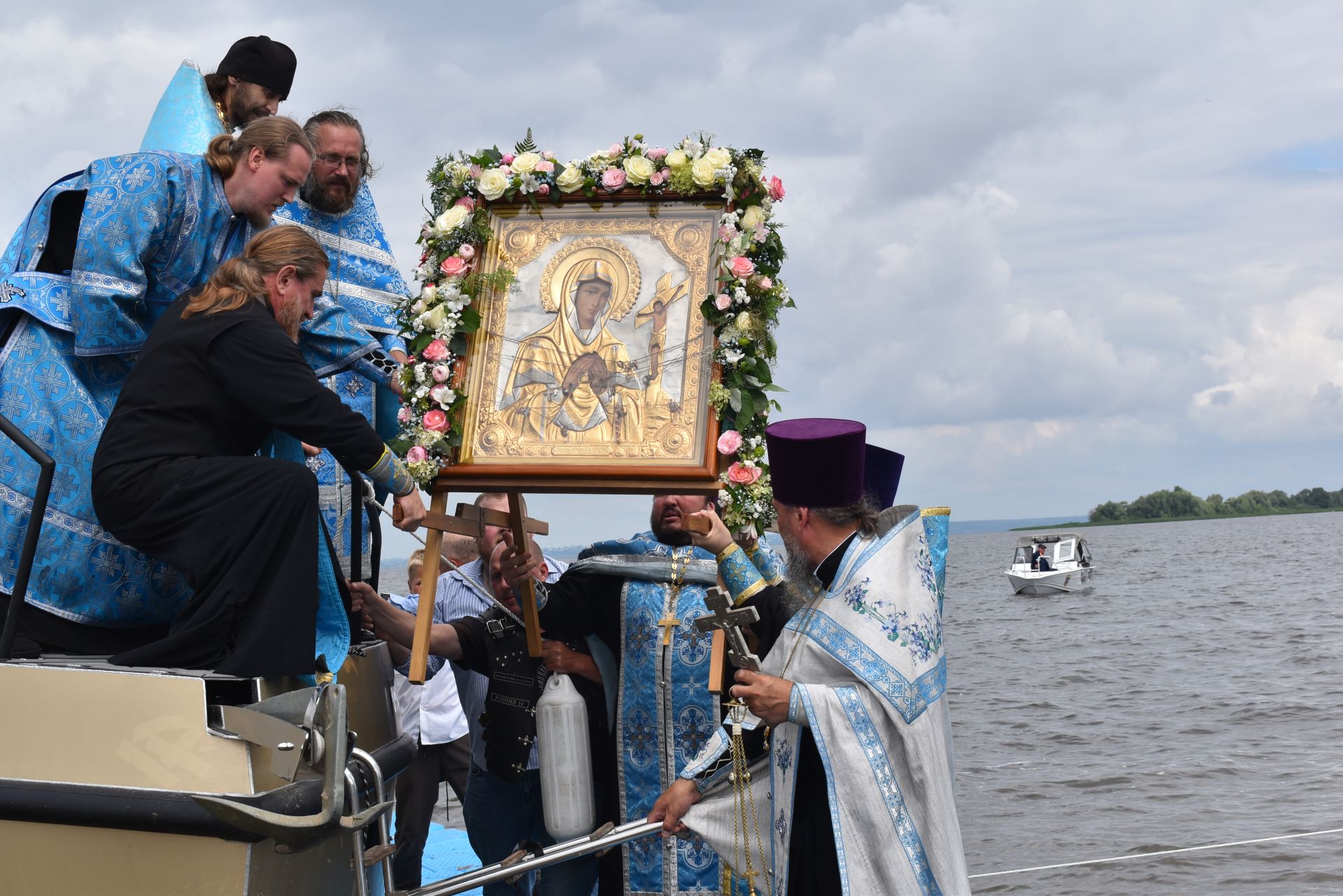 В Алексеевском отметили 210-летие явления чудотворной Ахтырской иконы Божией Матери