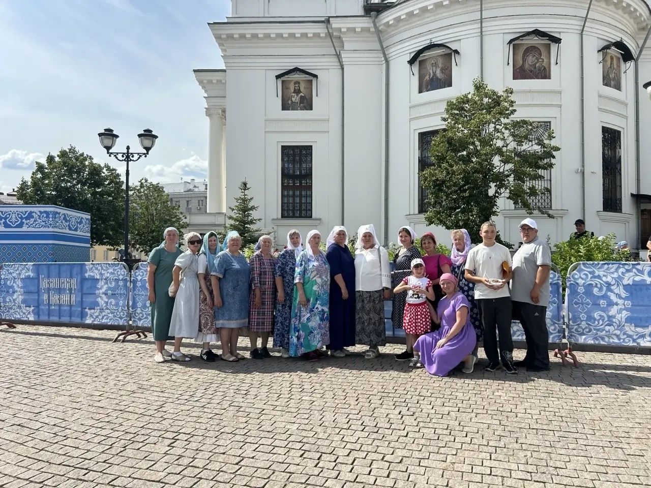 Под покровом Казанской иконы: паломники из Алексеевского района стали участниками исторического богослужения