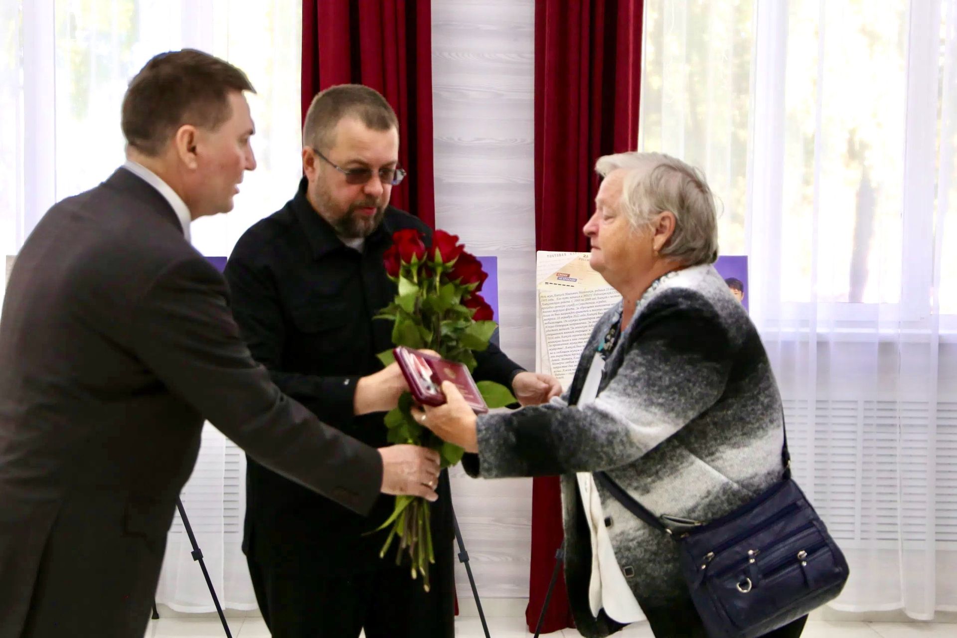 Семьям погибших участников СВО вручили государственные награды