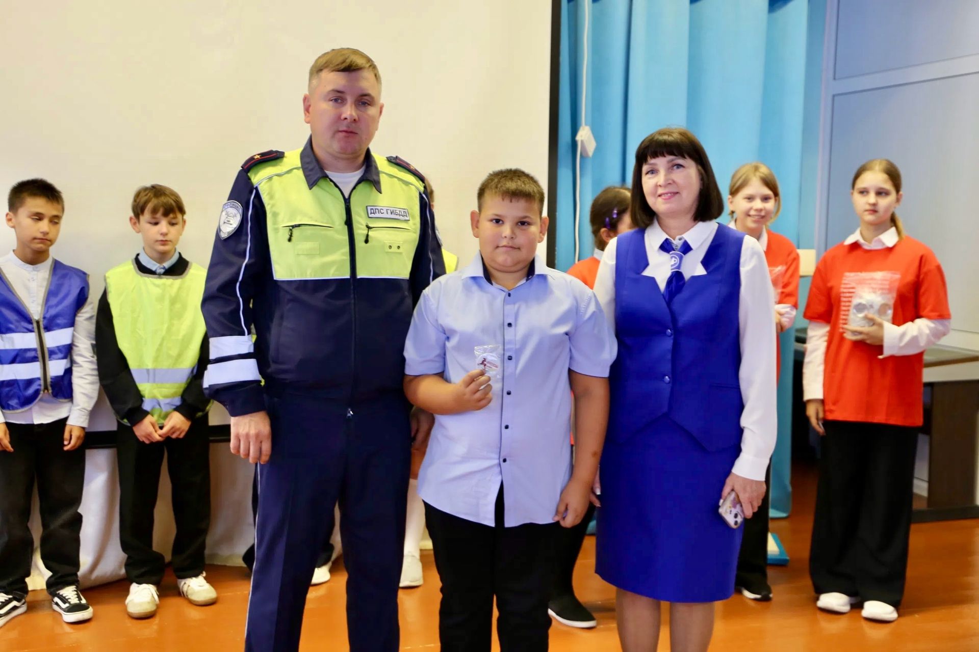 В Алексеевской школе №3 прошло занятие по безопасности дорожного движения