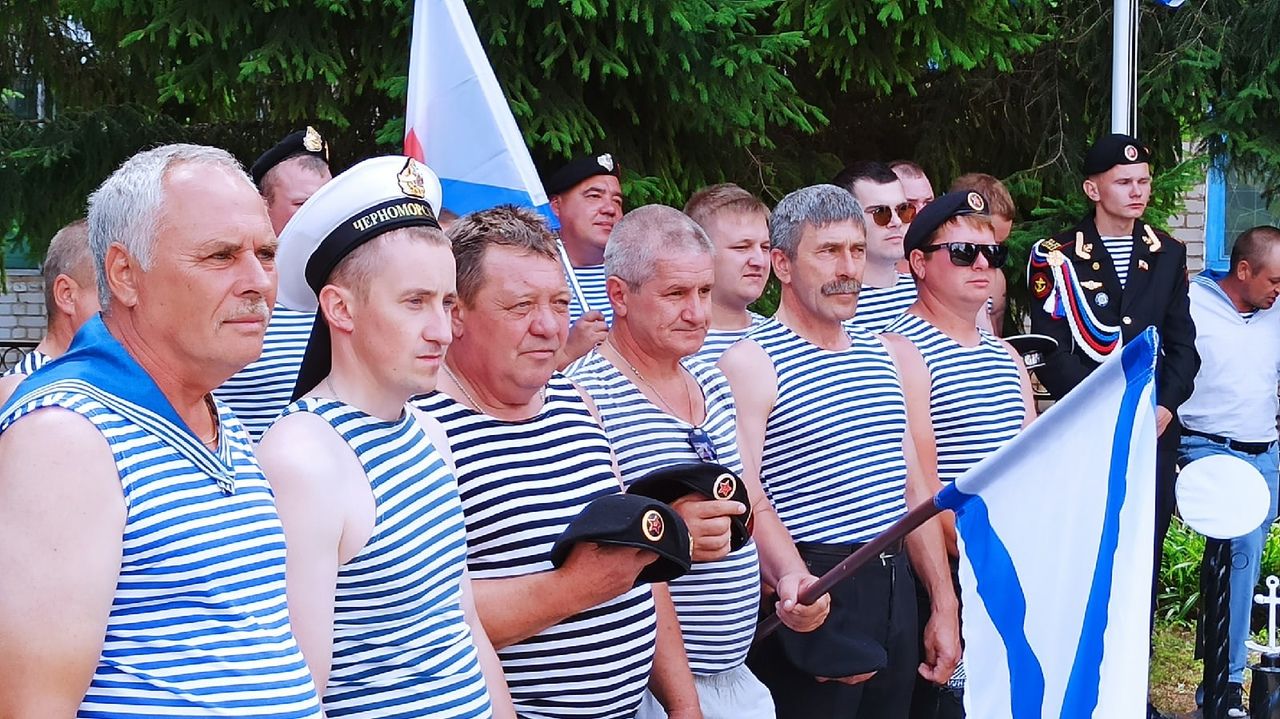 Алексеевцы празднуют День ВМФ